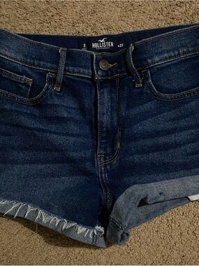 Hollister Women's Deep Indigo Cuffed Denim Shorts